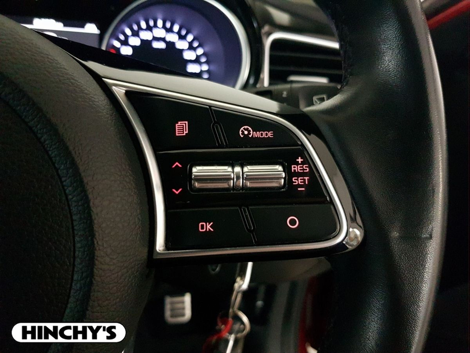 2020 Kia XCeed - image 18