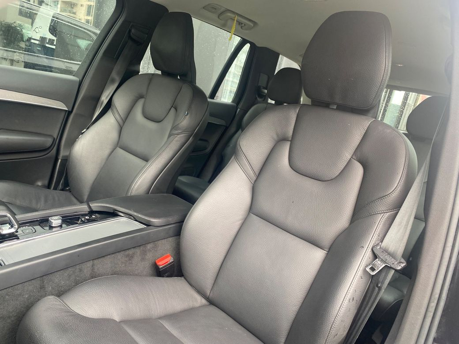 2024 Volvo XC90 T8 Core Recharge AWD Auto (PHEV) €64,900