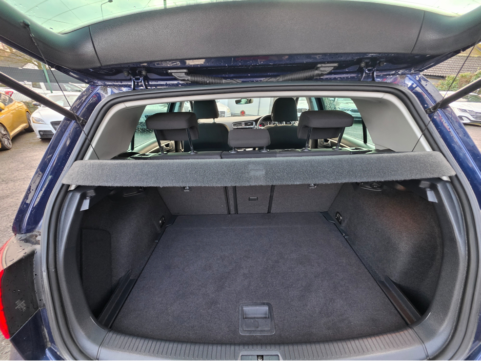 2017 Volkswagen Golf ( 172 REG ) NEW MODEL 1.2 TSI CARPLAY ANDROIDAUTO  LANE ASSIST  ALLOYS €15,450