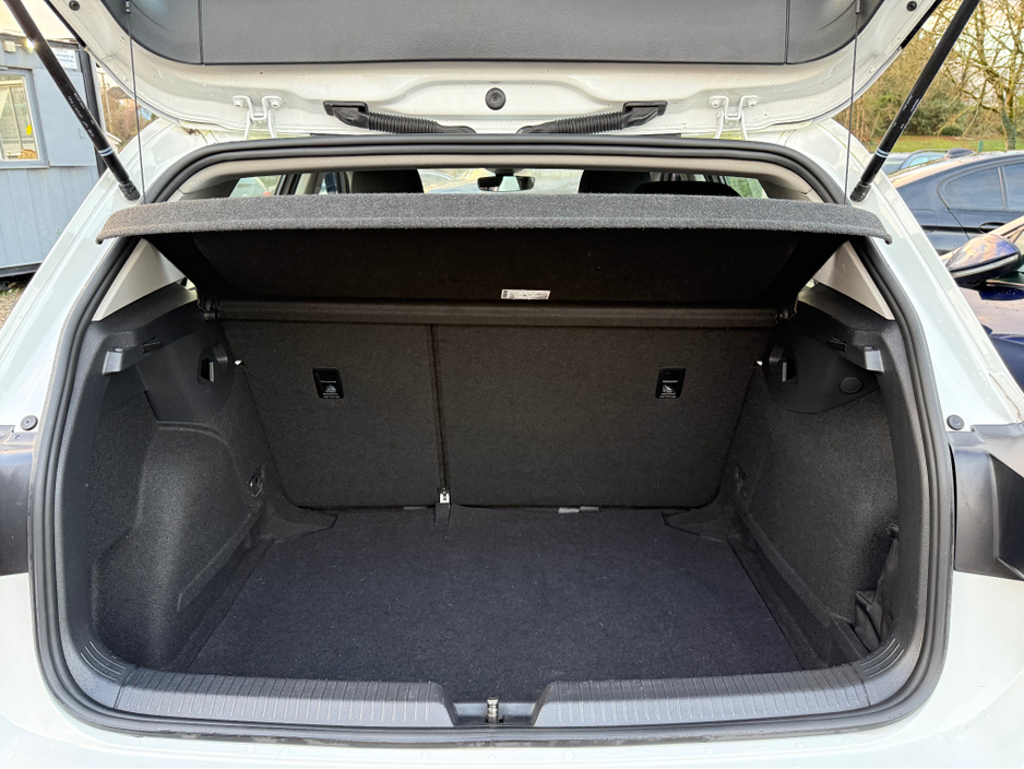 2022 Volkswagen Golf 1.0 TSI 90HP 5DR €22,950