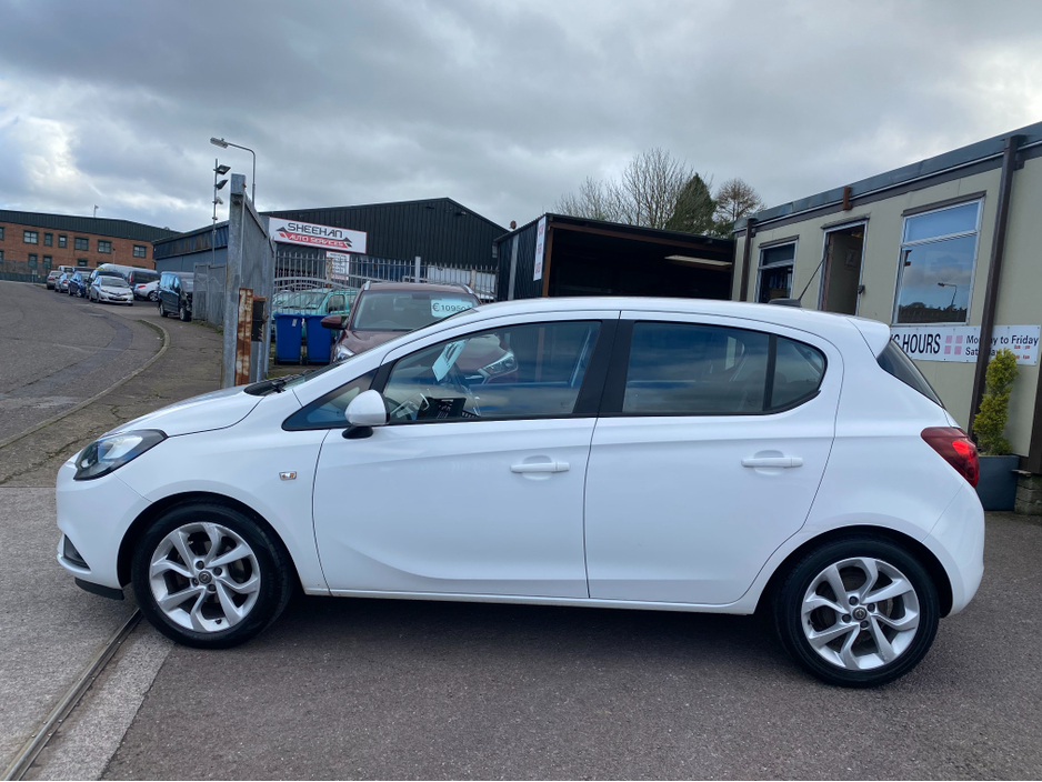 2016 Opel Corsa - image 6