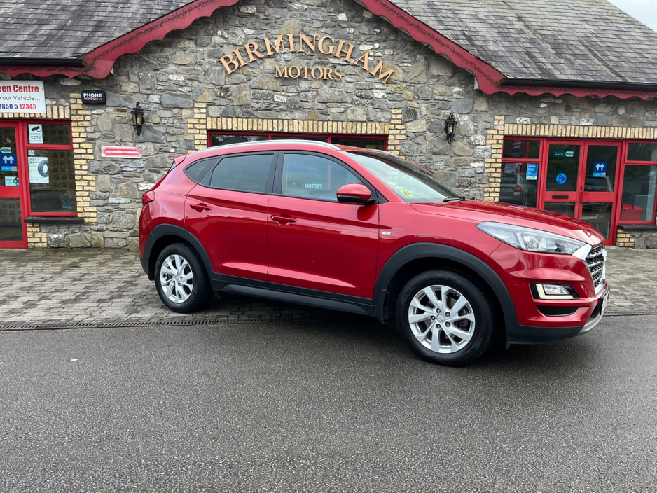 2020 Hyundai Tucson - image 2