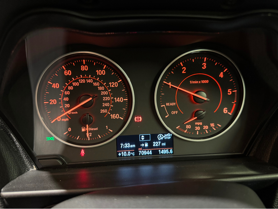 2017 BMW 1 Series - image 25