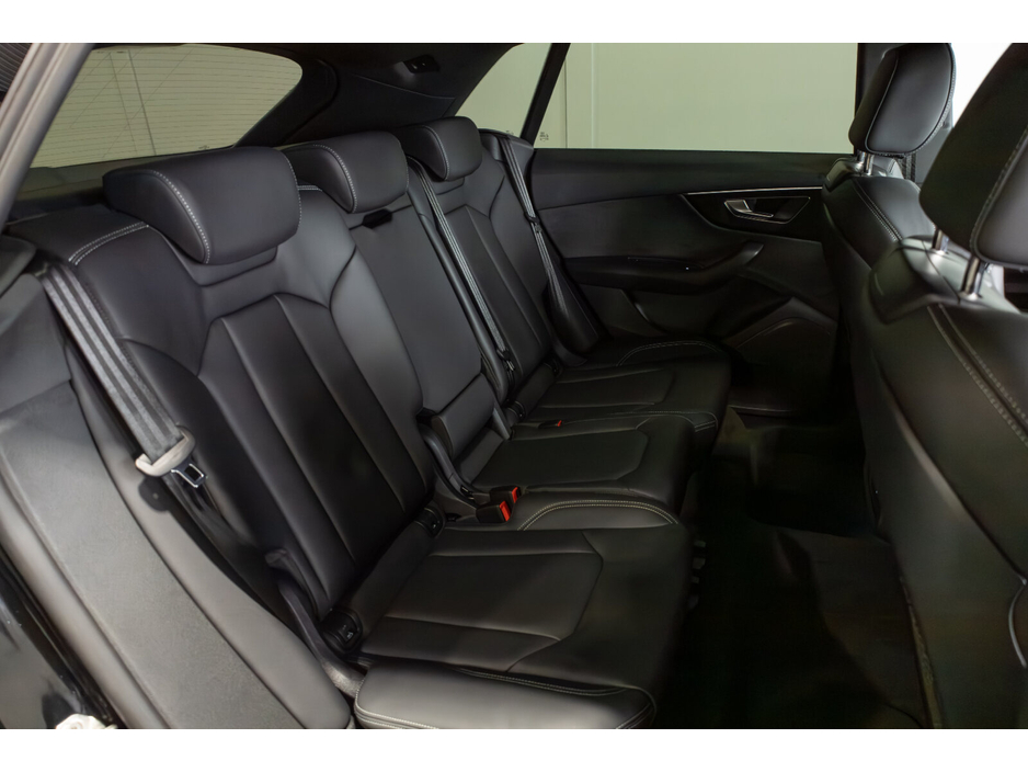 2023 Audi Q8 3.0TFSI e 55 S Line €74,950