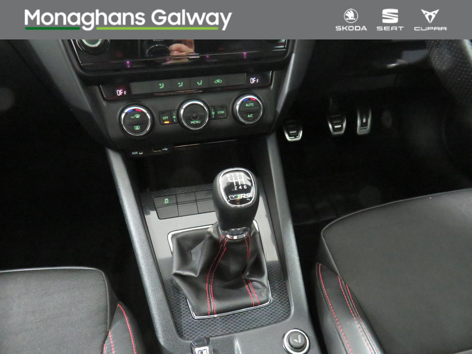 2016 Skoda Octavia - image 19