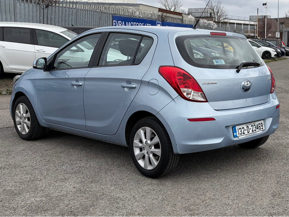 2013 Hyundai i20 - image 4