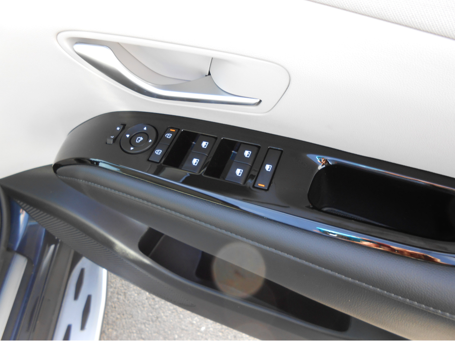 2025 Hyundai Tucson - image 15