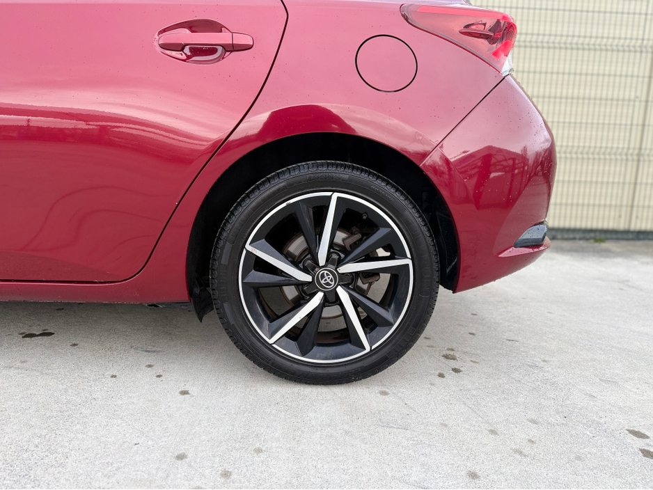 2018 Toyota Auris 1.2 D-4T LUNA SPORT 4DR €14,950