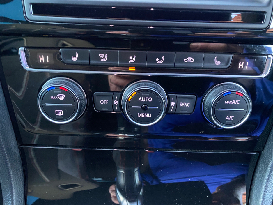 2016 Volkswagen Golf GOLF GTI CLUBSPORT TRACK EDITION 2016 (162) €24,995