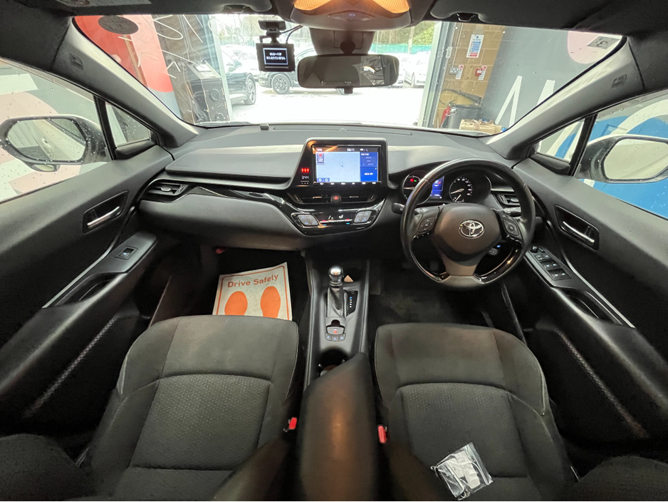 2019 Toyota C-HR - image 13