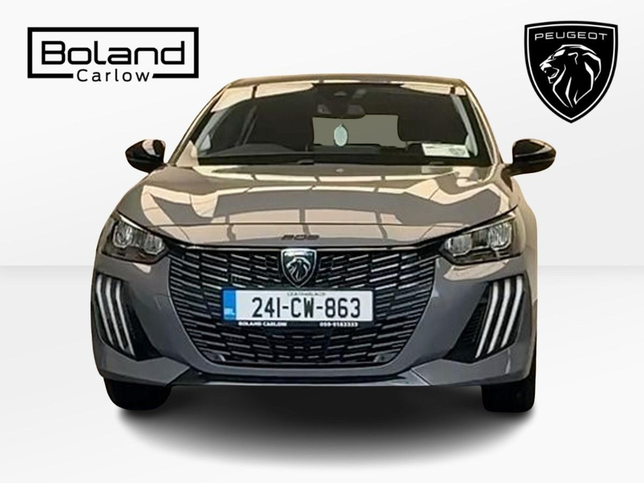 2024 Peugeot 208 - image 8