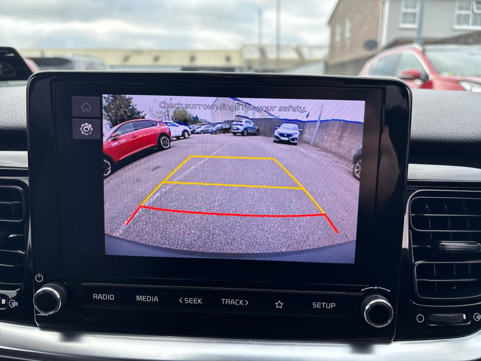 2023 Kia Stonic - image 15