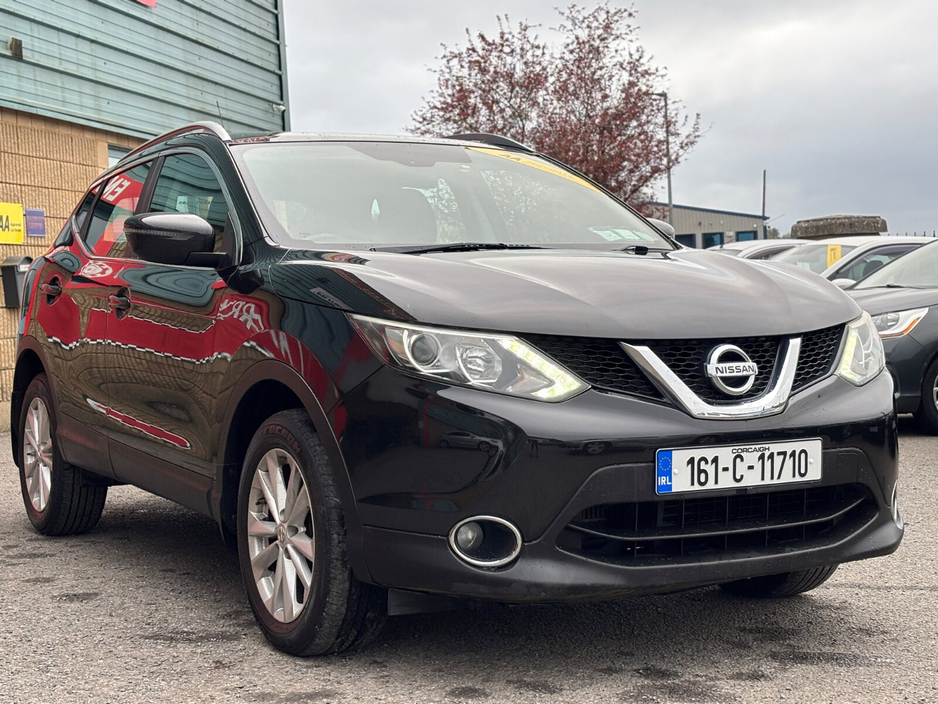 2016 Nissan Qashqai - image 4