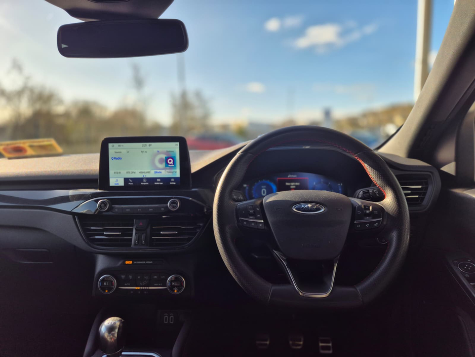 2022 Ford Kuga - image 11