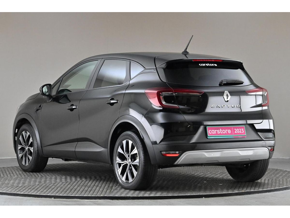 2023 Renault Captur - image 7