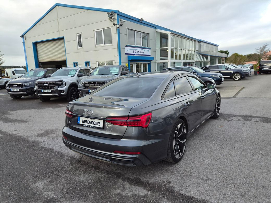 2022 Audi A6 - image 9