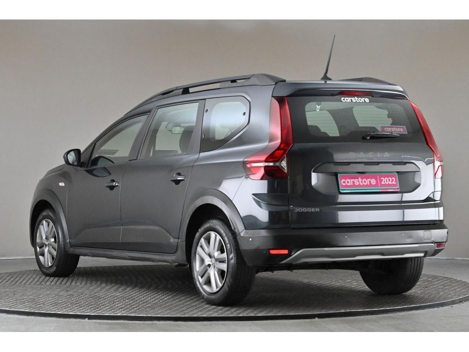 2022 Dacia Jogger - image 7