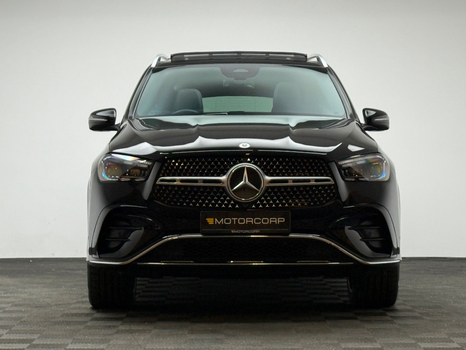2024 Mercedes-Benz GLE Class - image 2