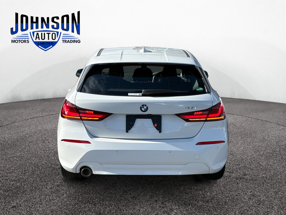 2020 BMW 1 Series - image 4