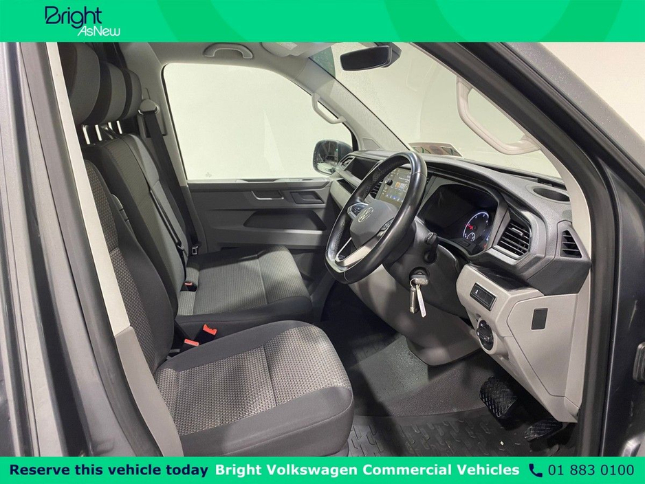 2023 Volkswagen Transporter - image 14