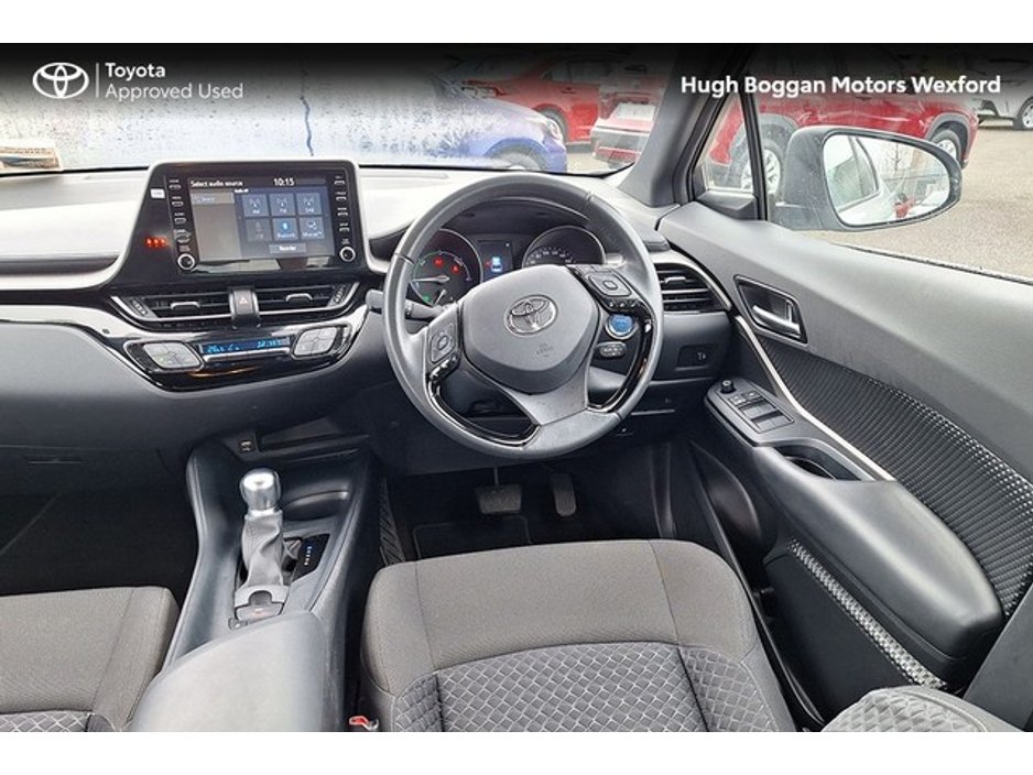 2023 Toyota C-HR - image 9