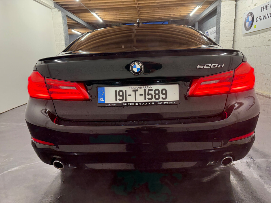 2019 BMW 5 Series 520d SE Auto €23,995
