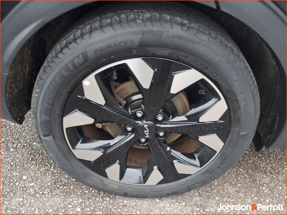 2023 Kia Sportage - image 10