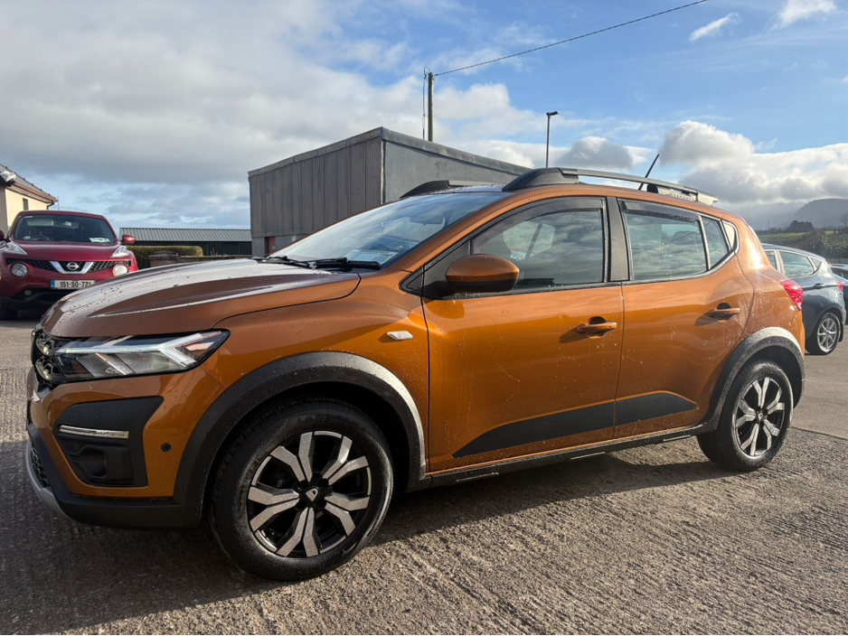 2021 Dacia Sandero - image 2