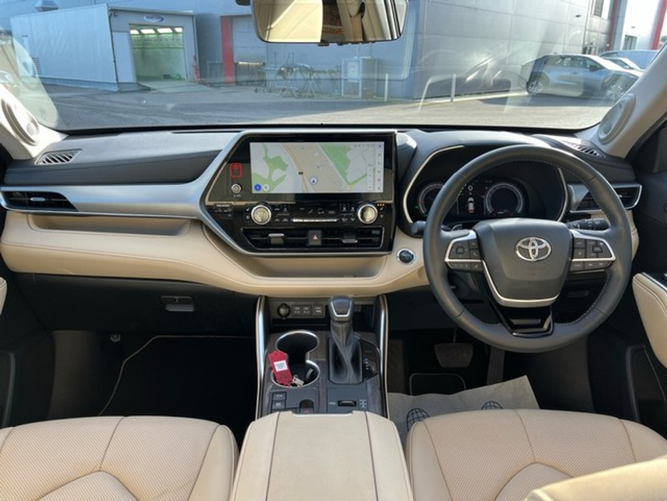 2023 Toyota Highlander PLATINUM 4DR AUTO €75,950
