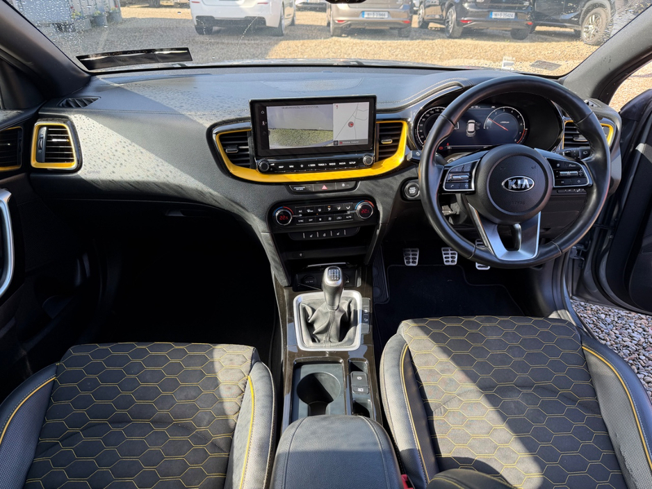 2019 Kia XCeed - image 16