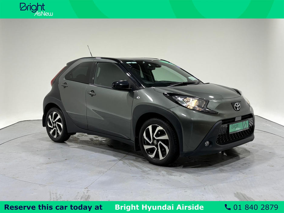 2023 Toyota Aygo X 1.0 DESIGN 4DR €18,950