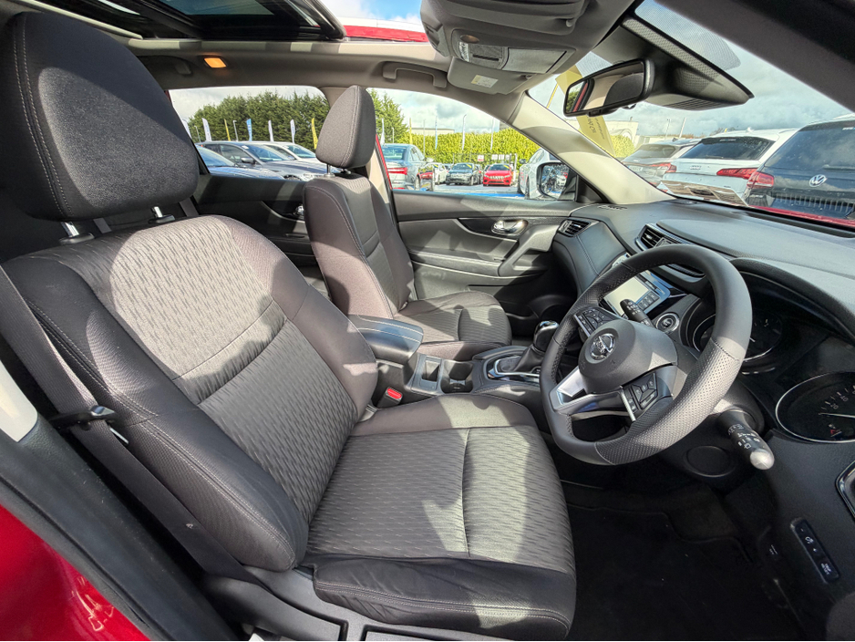 2020 Nissan X-Trail - image 17