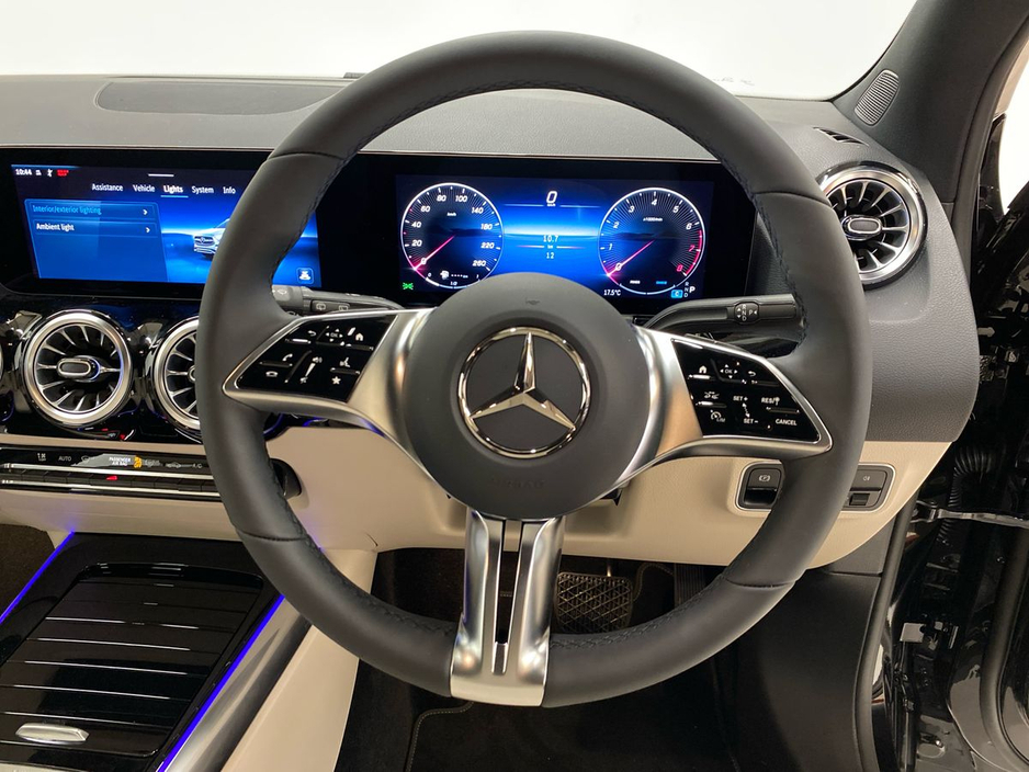 2026 Mercedes-Benz GLA Class - image 13