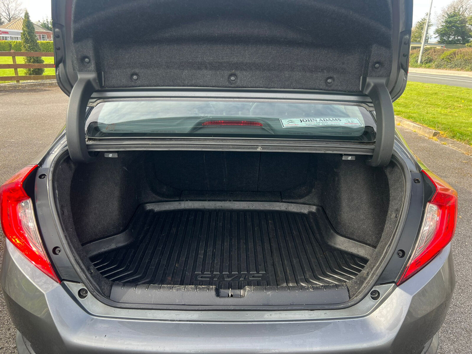 2020 Honda Civic - image 5