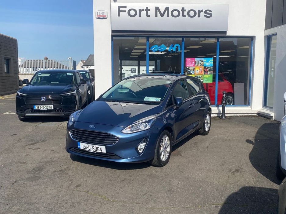 2019 Ford Fiesta - image 2