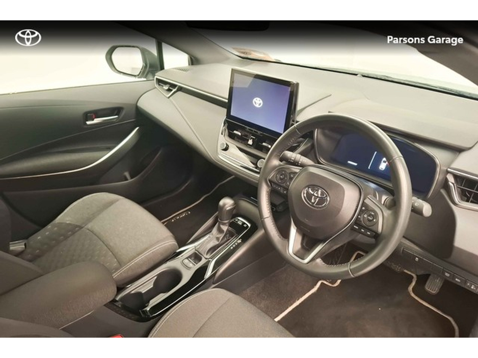 2024 Toyota Corolla - image 7