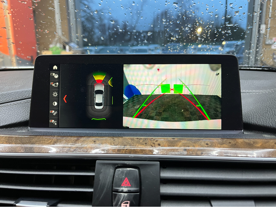 2018 BMW 3 Series 19950! 2018 BMW 330E iPERFORMANCE 2.0 AUTOMATIC / CRUISE CONTROL / REVERSE CAMERA / HEATED SEATS €19,950