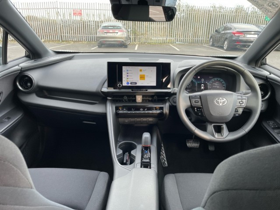 2024 Toyota C-HR - image 9