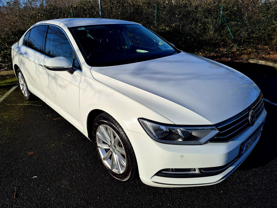 2016 Volkswagen Passat  €9,999