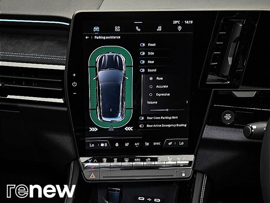 2024 Renault Austral E-TECH Hybrid 200 iconic esprit Alpine €39,900