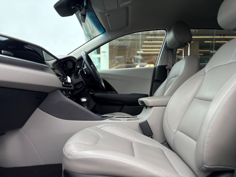 2020 Kia Niro Plug in hybrid €21,995