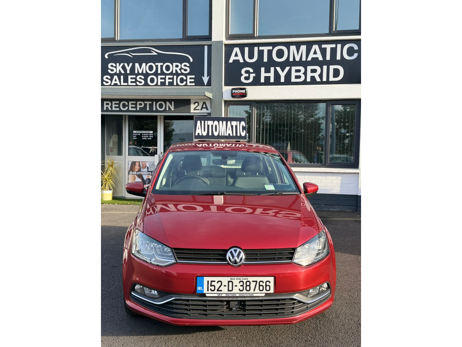 2015 Volkswagen Polo  €12,390