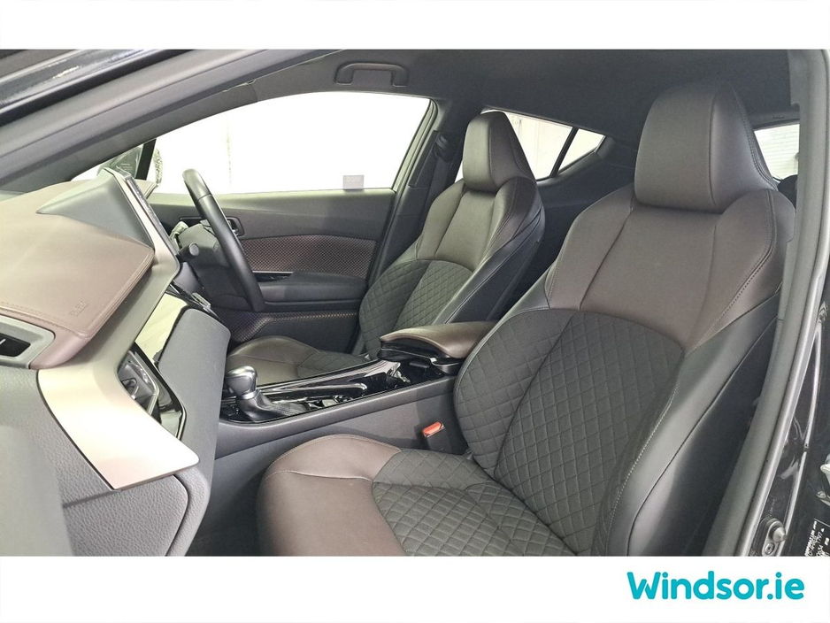 2020 Toyota C-HR HYBRID AUTO €21,995