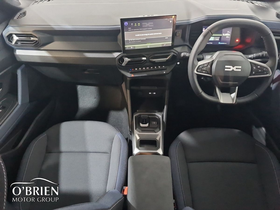 2026 Dacia Duster - image 2