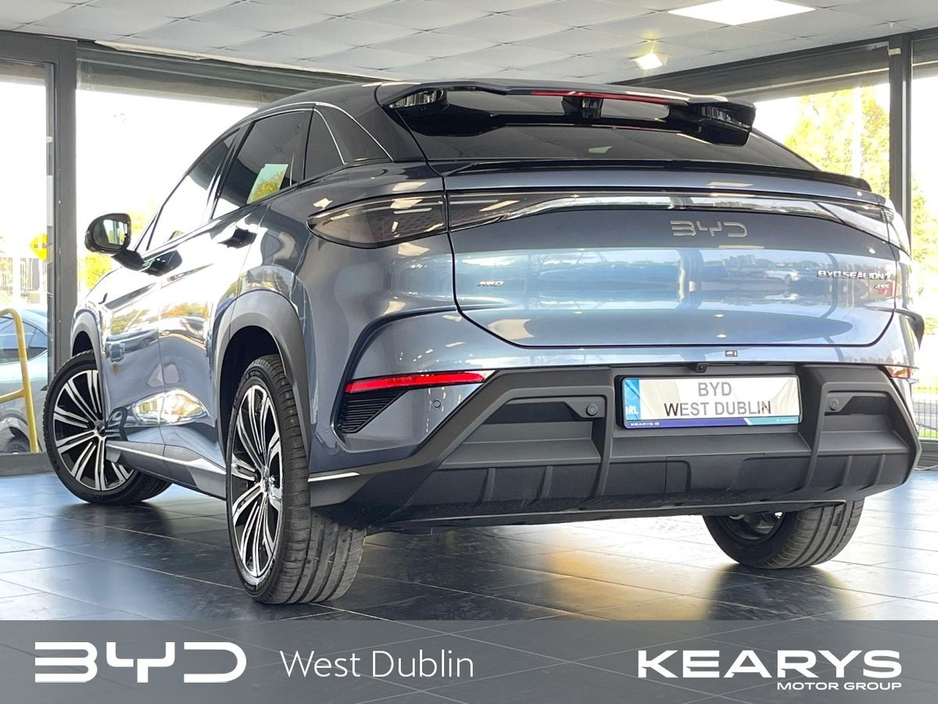 2026 BYD Sealion 7 - image 2