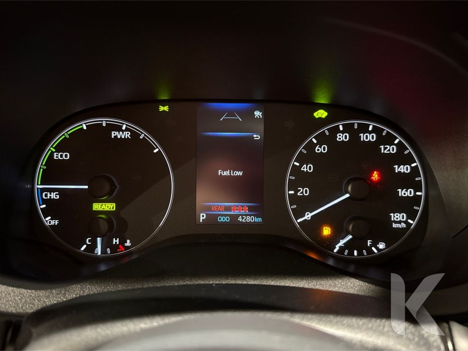 2024 Toyota Yaris - image 17