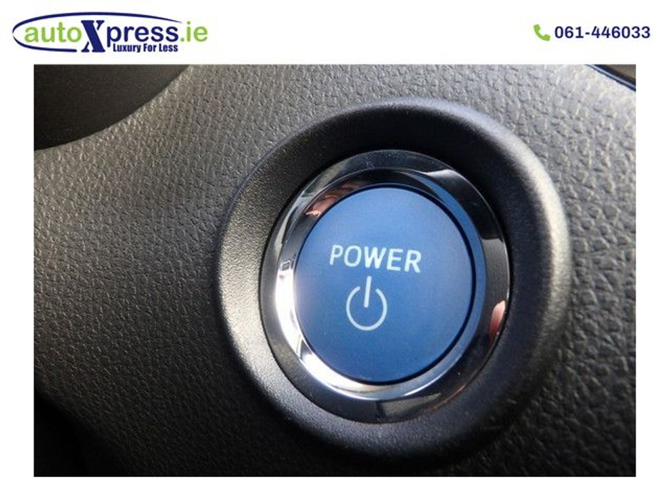 2021 Toyota C-HR - image 10