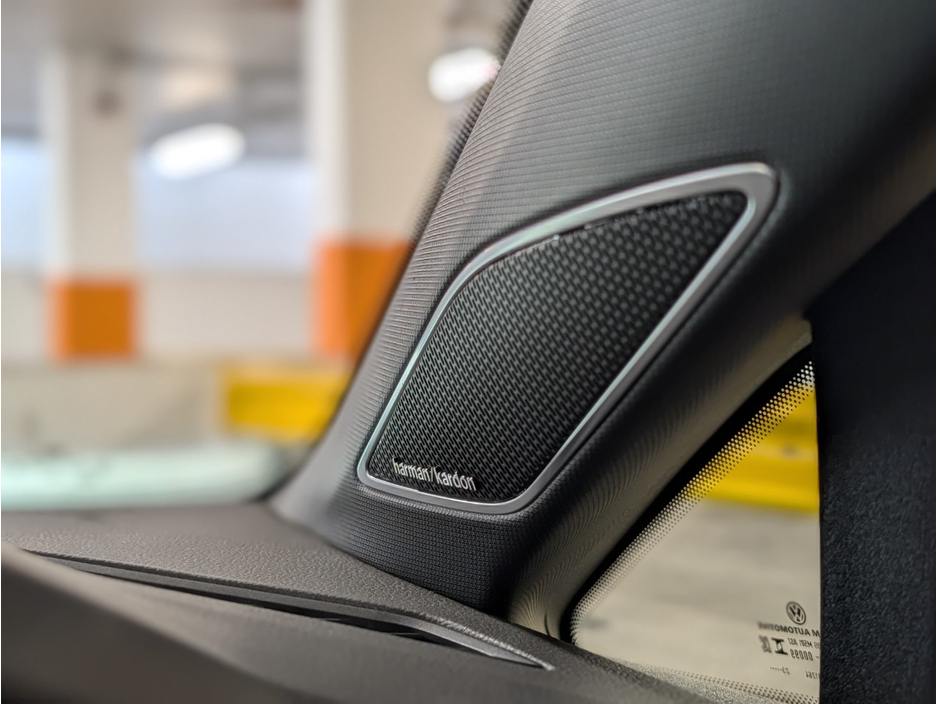 2024 Volkswagen Golf - image 23