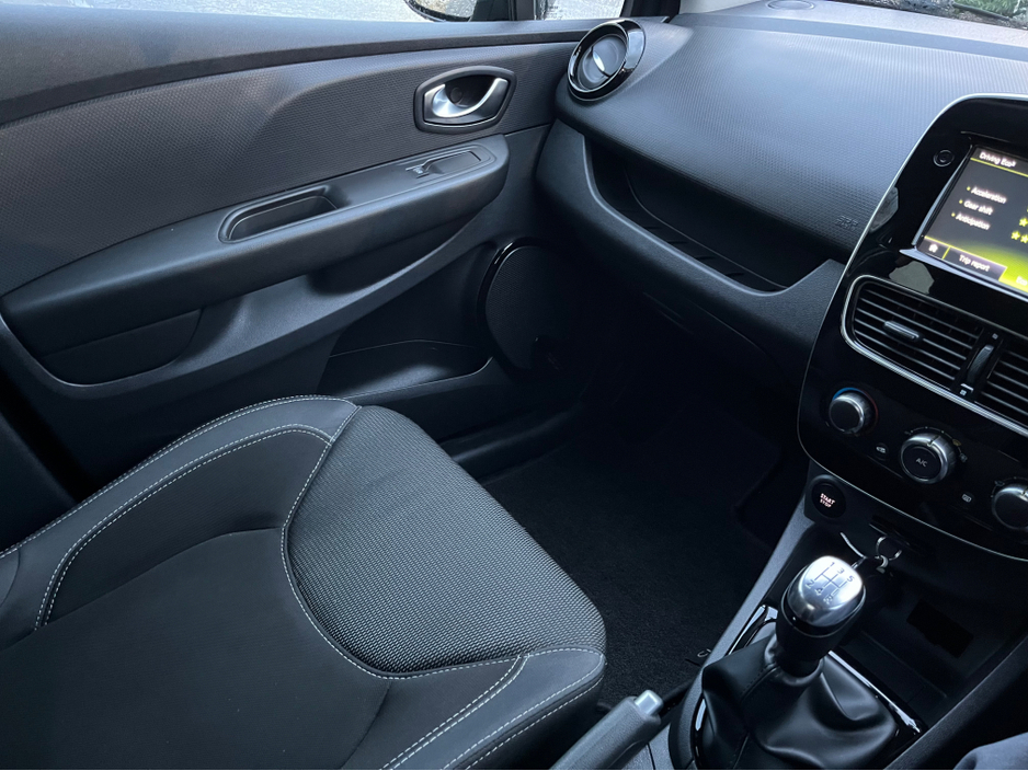 2018 Renault Clio IV DYNAMIQUE NAV 1.2 PETR 4DR €10,750