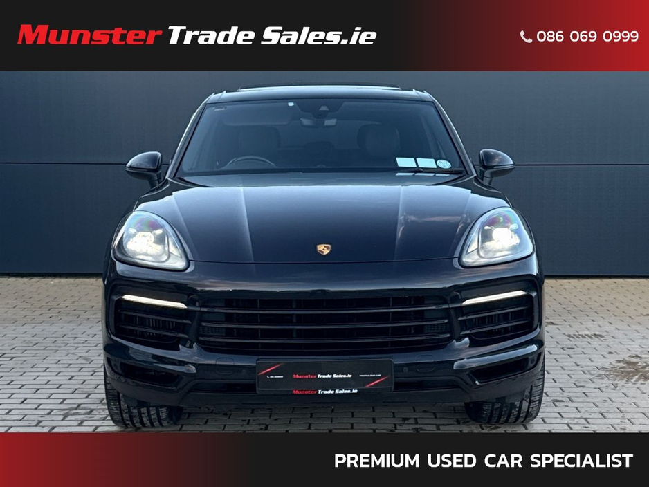2022 Porsche Cayenne - image 4